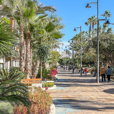 Hanami Avenida De Espana Estepona Exterior photo